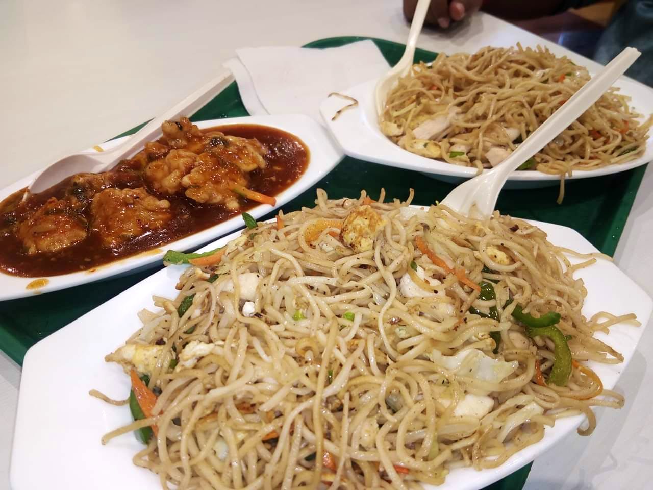Dish,Food,Cuisine,Ingredient,Pad thai,Rice noodles,Noodle,Hokkien mee,Spaghetti,Chinese food