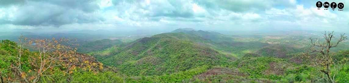 Mountainous landforms,Highland,Hill station,Hill,Vegetation,Mountain,Ridge,Natural landscape,Fell,Nature reserve