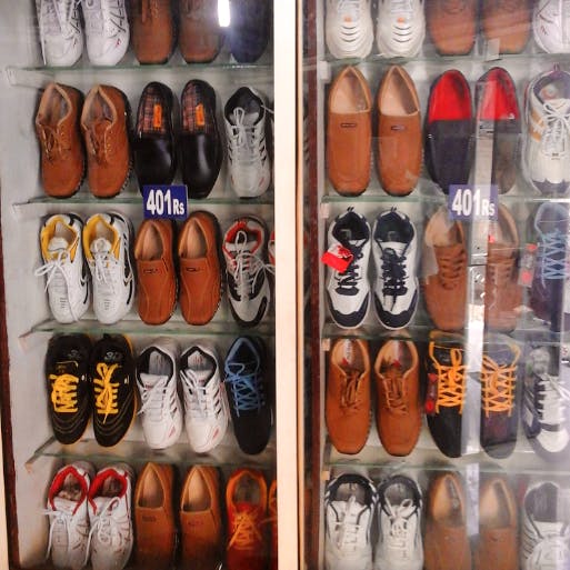 Footwear,Shoe,Collection,Plimsoll shoe,Athletic shoe,Slipper