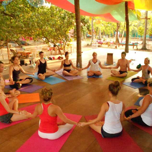 Physical fitness,Yoga,Exercise,Pilates,Leisure,Sports,Aerobics,Meditation,Yoga mat,Sitting