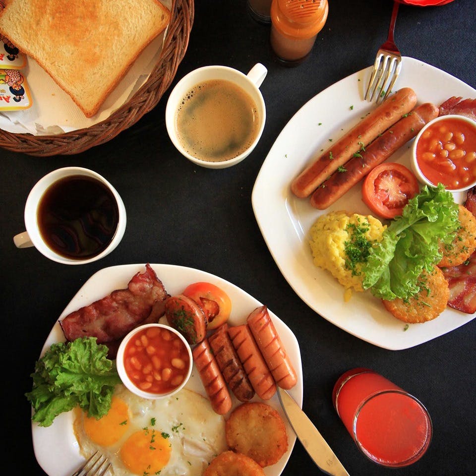 Dish,Food,Cuisine,Meal,Breakfast,Brunch,Ingredient,Full breakfast,Junk food,Comfort food