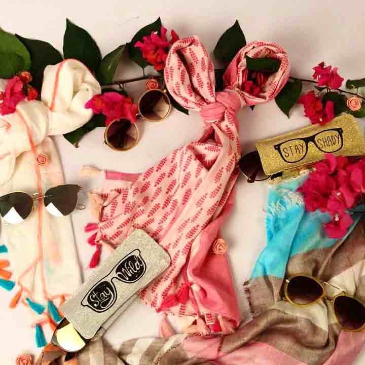 Pink,Ribbon,Footwear,Hair accessory,Font,Fashion accessory,Flower,Plant,Christmas decoration,Shoe