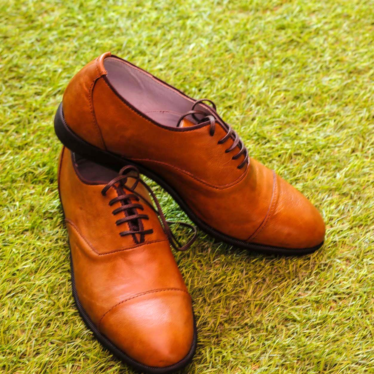Footwear,Shoe,Brown,Tan,Orange,Oxford shoe,Leather