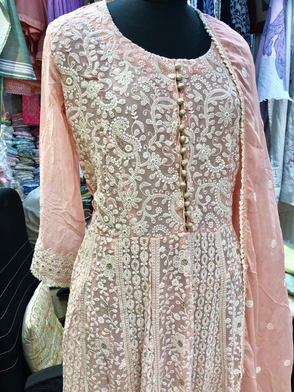Clothing,Dress,Lace,Fashion,Day dress,Beige,Pattern,Textile,Peach,Sleeve