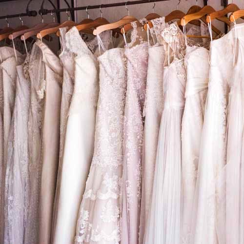 What To Wear To Try On Wedding Dresses Glamour