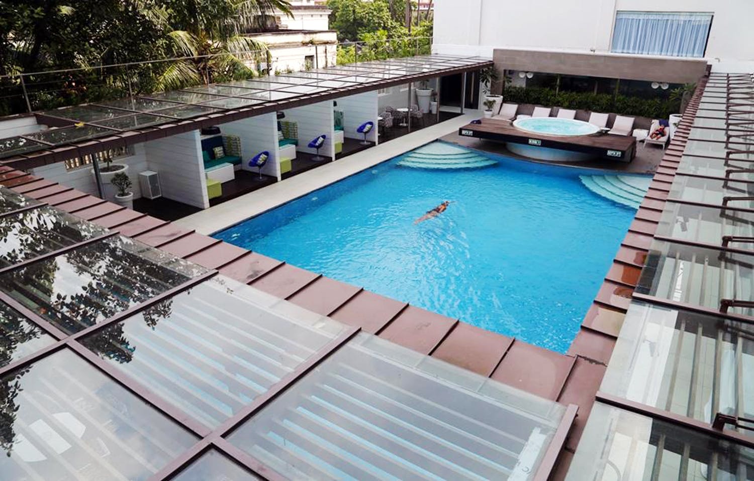 Swimming Pools Without Membership In Kolkata | LBB, Kolkata