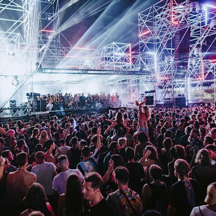 Crowd,People,Performance,Sky,Audience,Event,Product,Music venue,Stage,Public event