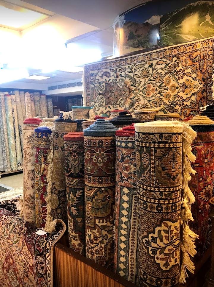 Buy Handicrafts From Delhi's State Emporiums | LBB, Delhi