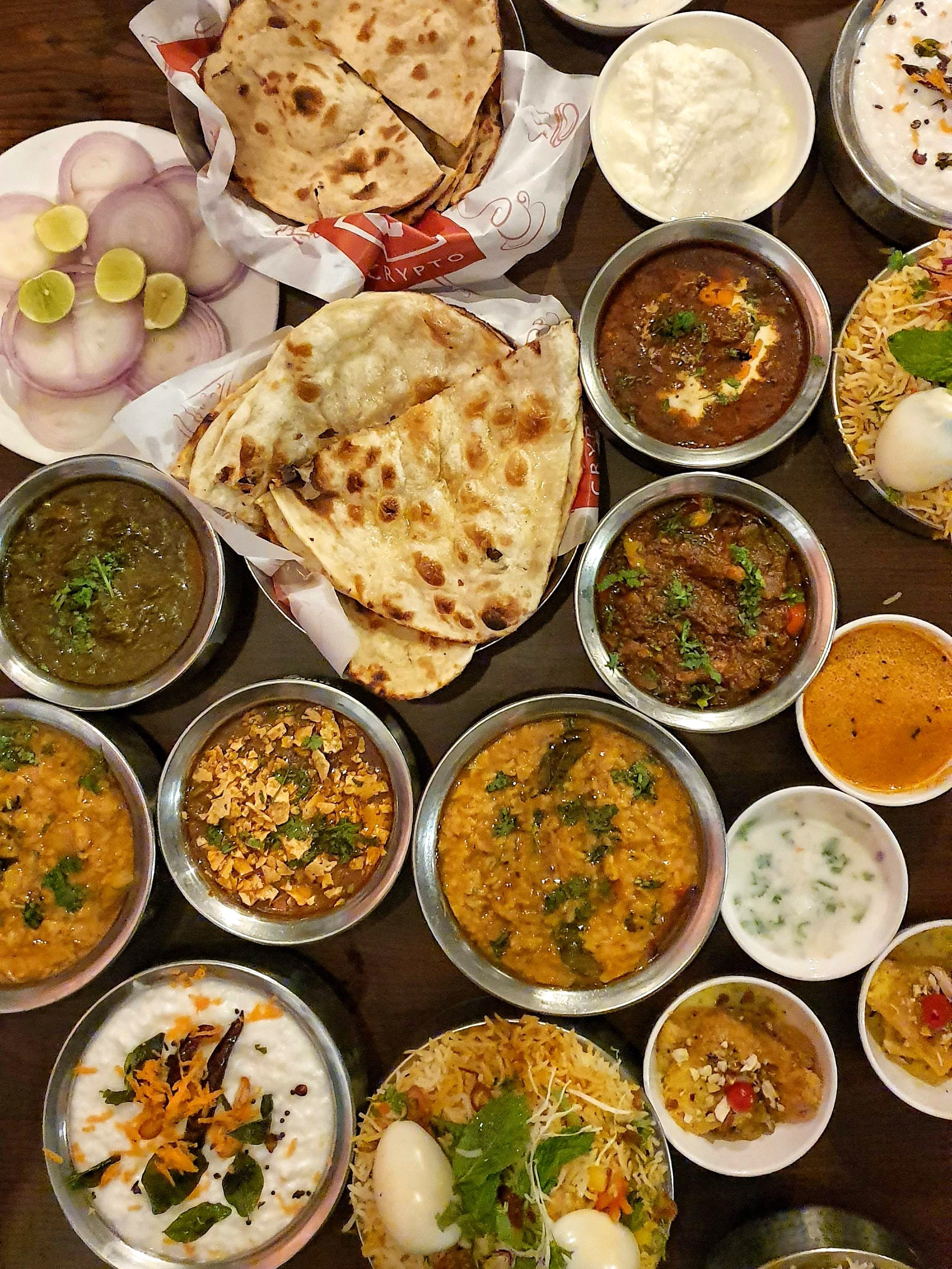 Dish,Food,Cuisine,Meal,Ingredient,Punjabi cuisine,Sindhi cuisine,Produce,Indian cuisine,Comfort food
