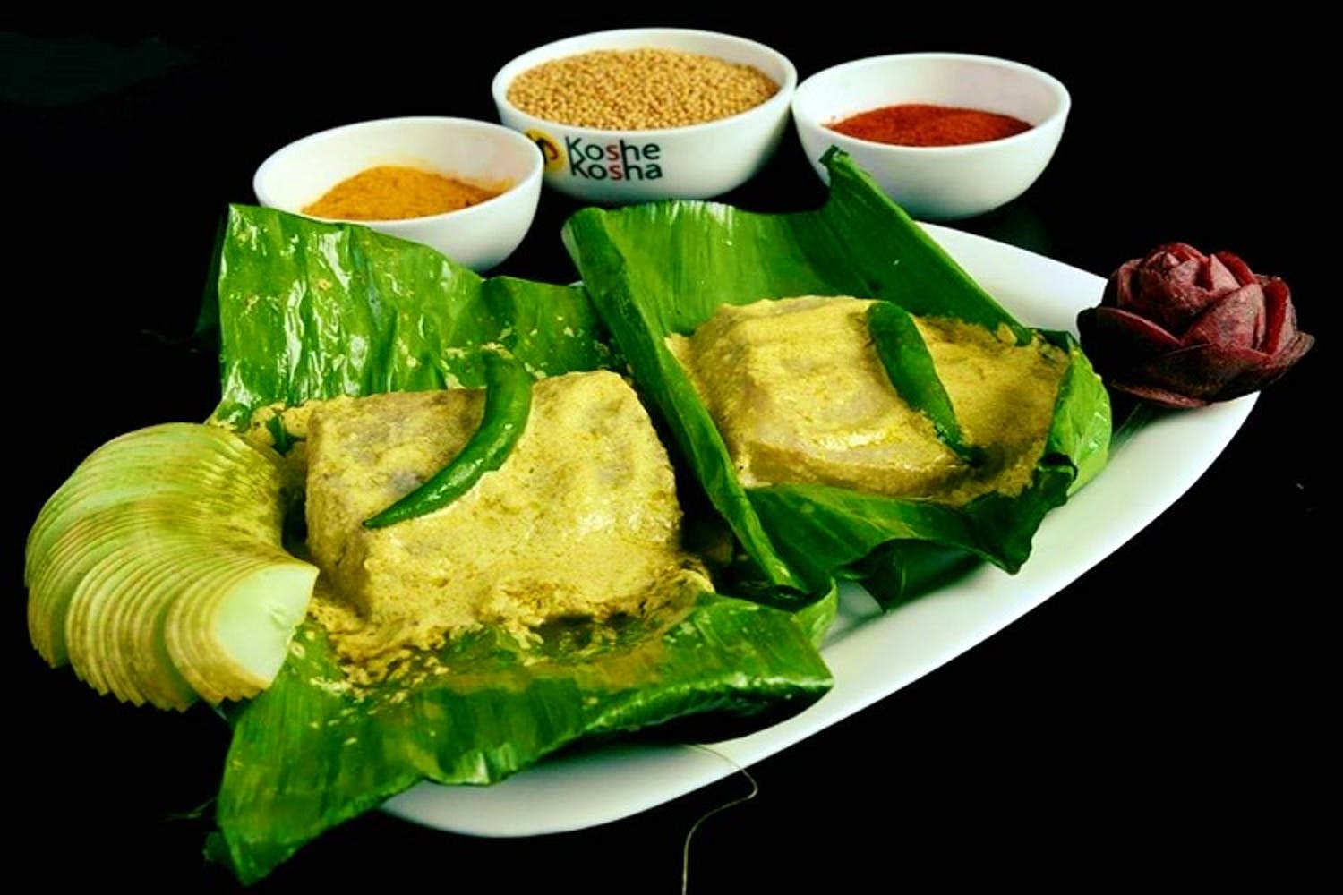 Dish,Food,Cuisine,Ingredient,Banana leaf,Leaf,Produce,Meal,Rice,Vegetarian food