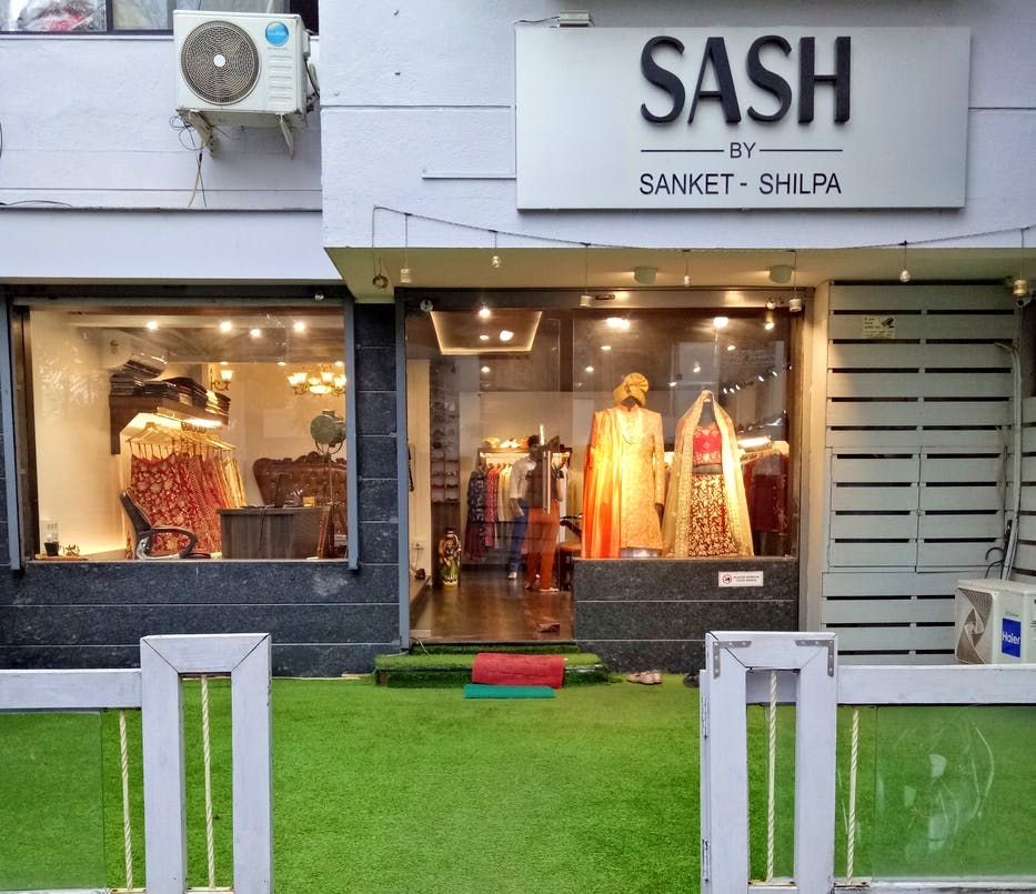 Sash Bespoke Designer Indian Wear For Men In Pune Lbb Pune