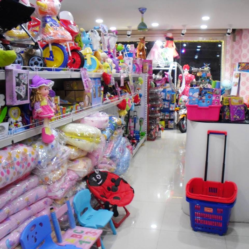 Toy,Pink,Supermarket,Souvenir,Retail,Building,Convenience store,Collection,Shopping,Outlet store