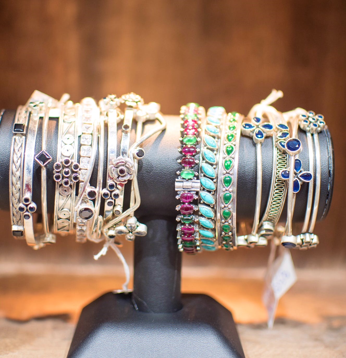 Jewellery,Bangle,Fashion accessory,Bracelet,Ring,Turquoise,Metal