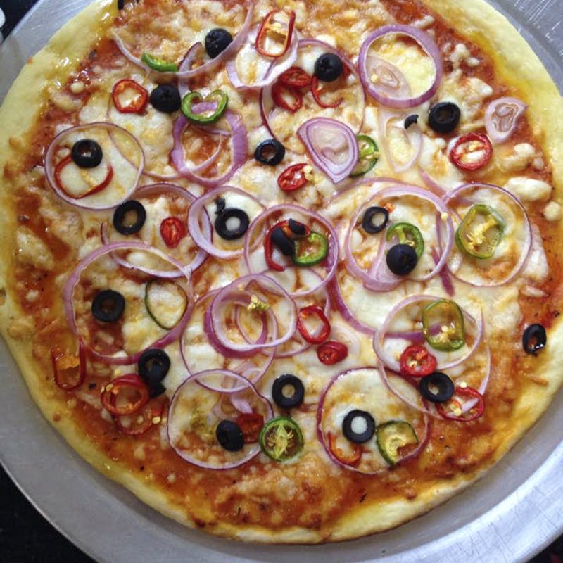 Dish,Pizza,Food,Cuisine,Pizza cheese,California-style pizza,Ingredient,Junk food,Flatbread,Italian food