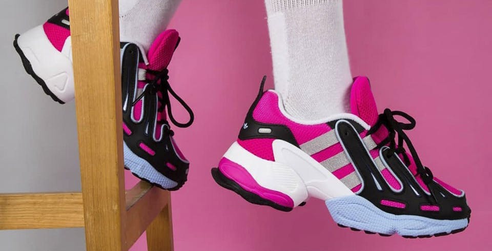 nike sneakers veg non veg