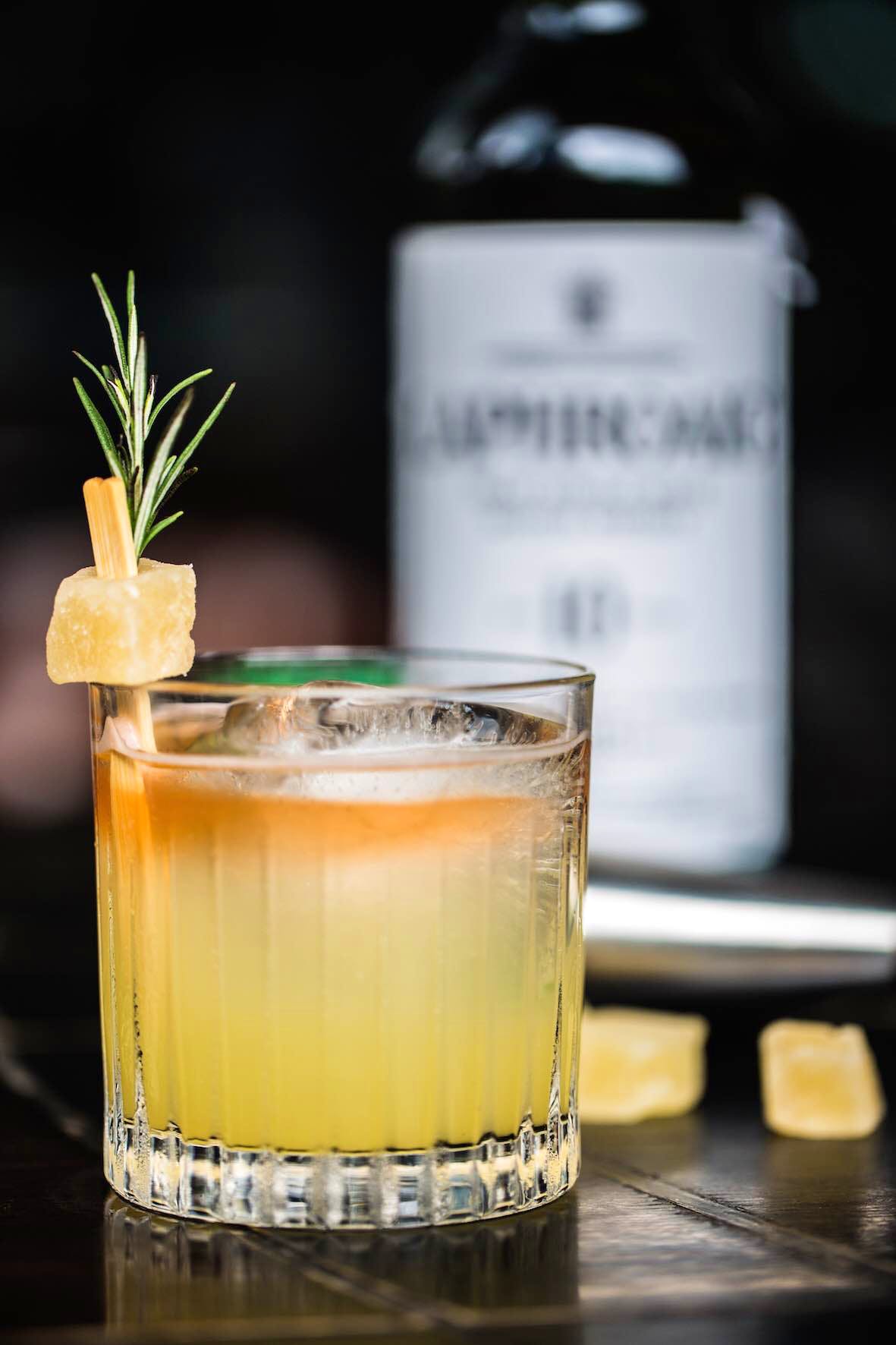 Drink,Classic cocktail,Alcoholic beverage,Distilled beverage,Whiskey sour,Sour,Cocktail,Greyhound,Paloma,Shrub