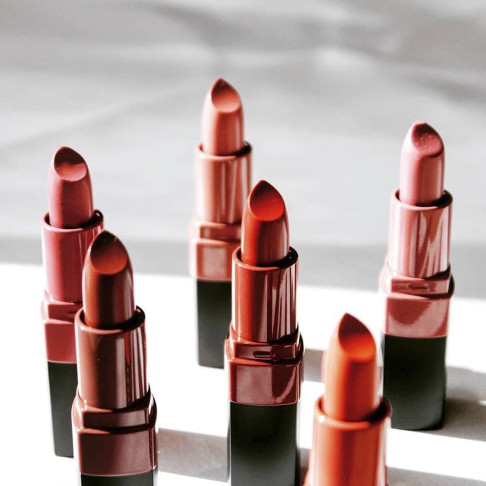 Red,Lipstick,Product,Pink,Cosmetics,Brown,Orange,Lip,Material property,Ammunition