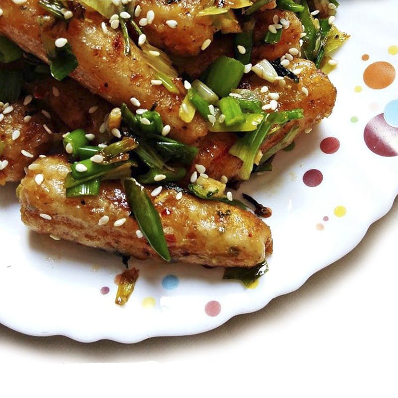 Dish,Food,Cuisine,Sesame chicken,Ingredient,Produce,Meat,Recipe,Fried food,Teriyaki