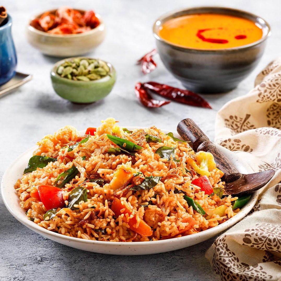 Dish,Food,Cuisine,Ingredient,Biryani,Thai fried rice,Produce,Recipe,Staple food,Jollof rice