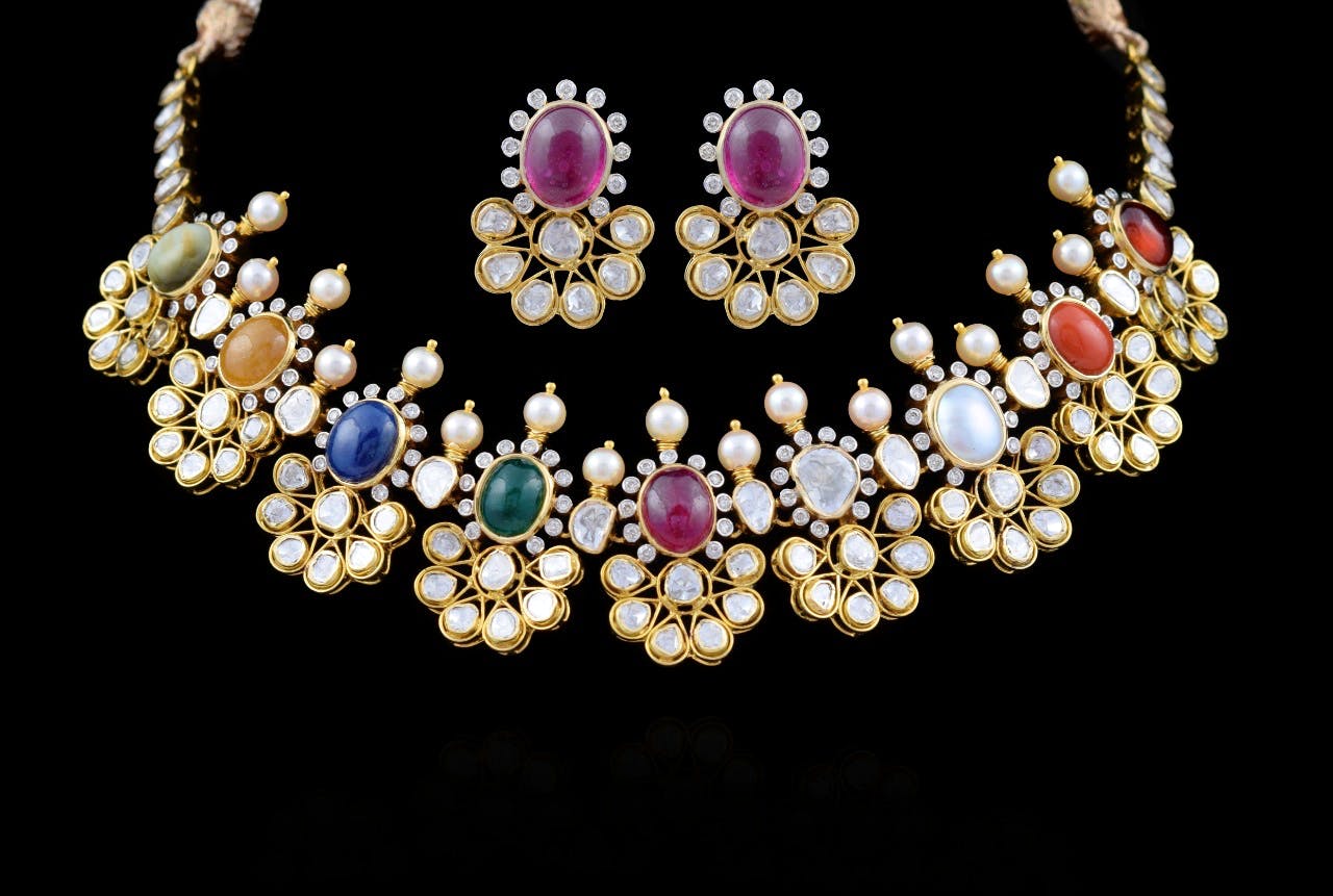 Get Stunning Bridal Jewellery On Rent LBB, Mumbai