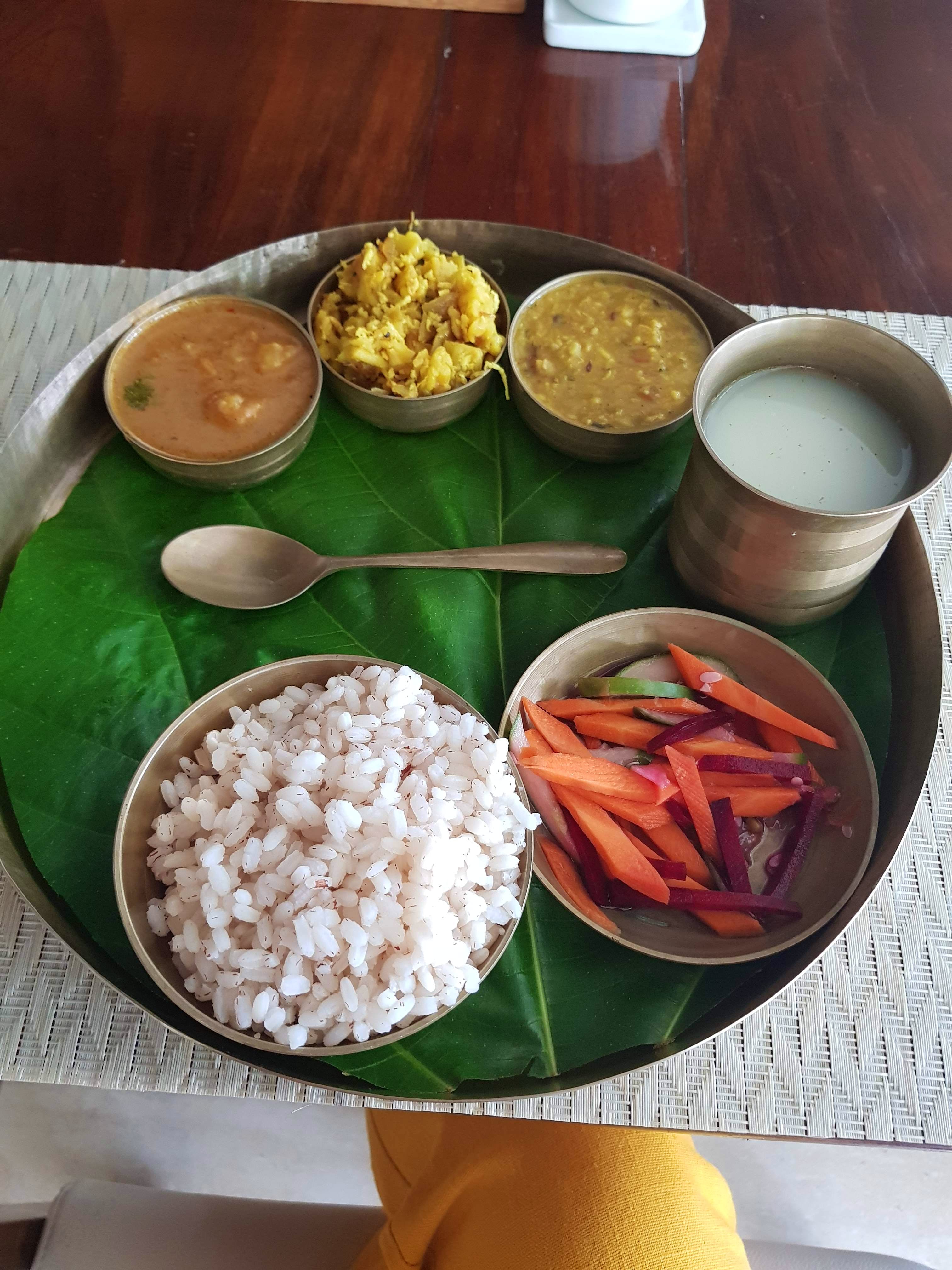 Dish,Food,Cuisine,Meal,Ingredient,Steamed rice,Lunch,Nasi liwet,Andhra food,Tamil food