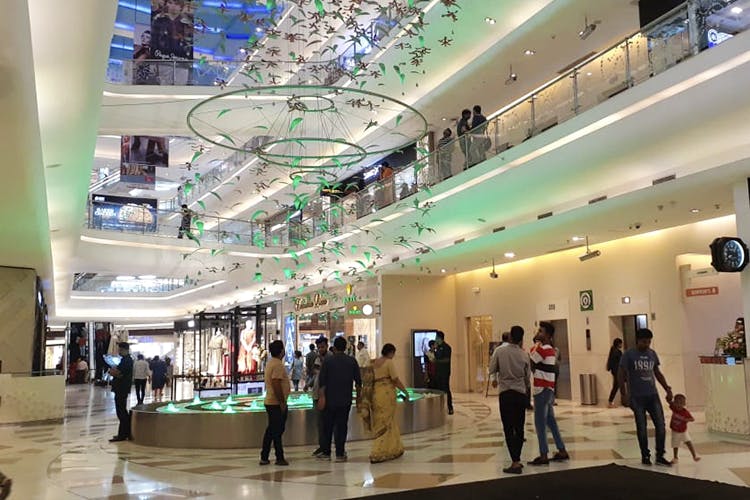 Burberry store 2024 quest mall kolkata