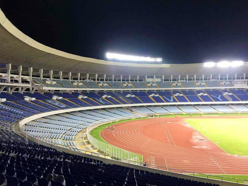 Sport venue,Stadium,Arena,Race track,Soccer-specific stadium,Atmosphere,Architecture,Night,Sports,Competition event