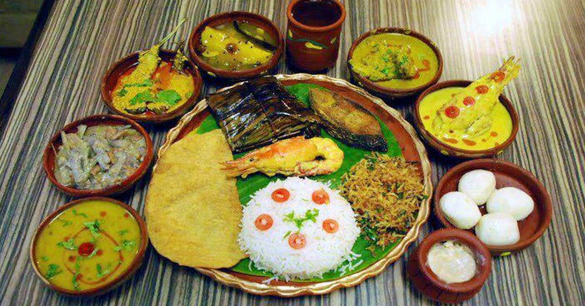 Food That You Shouldn't Miss During Durga Puja | LBB, Delhi