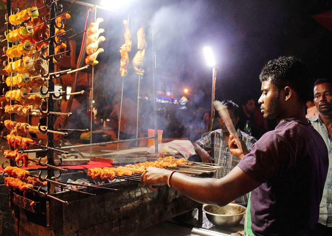 Street food,Barbecue,Grilling,Food,Churrasco food,Cuisine,Roasting,Meat,Cooking,Outdoor grill