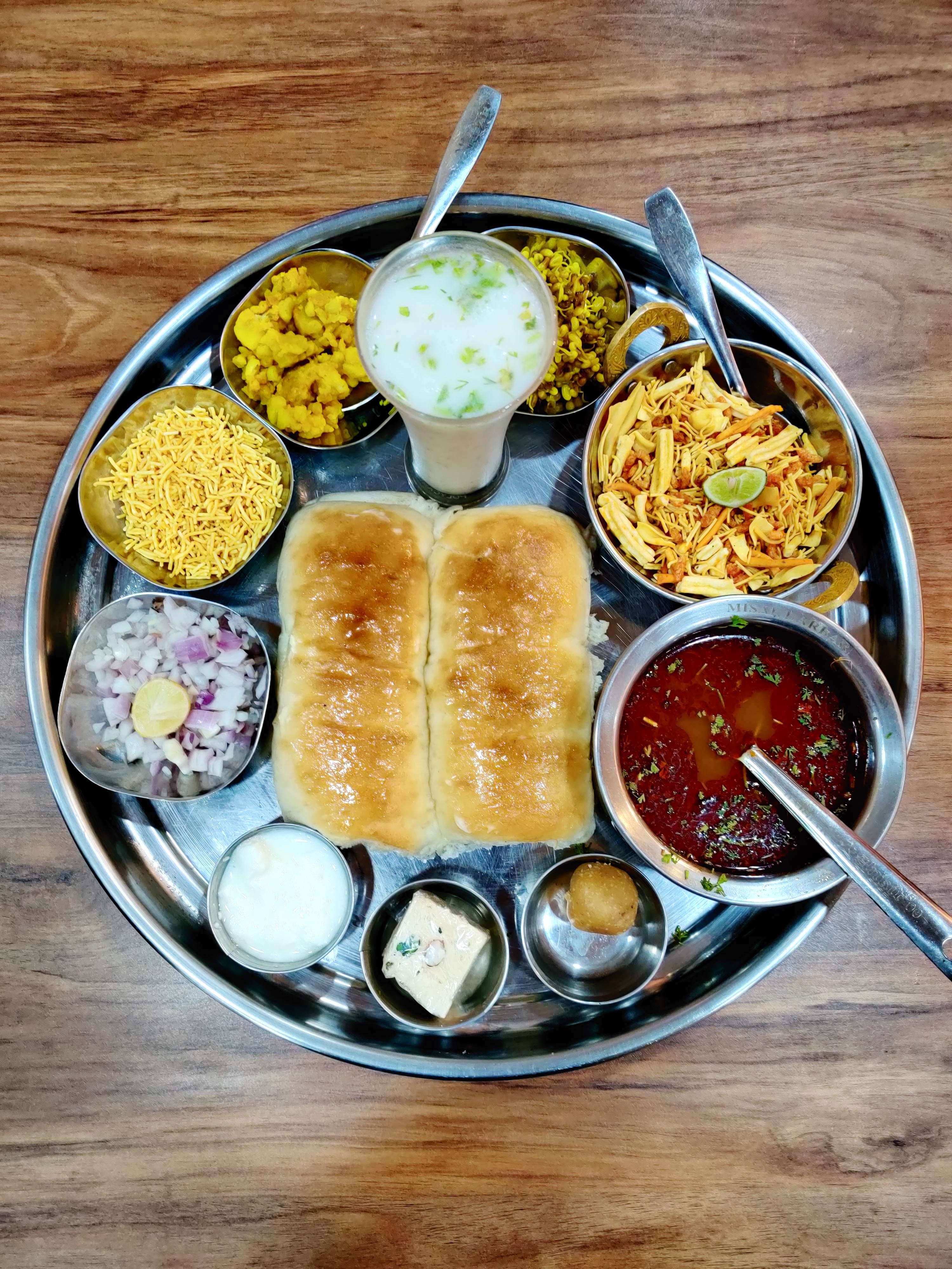 Dish,Food,Cuisine,Ingredient,Meal,Produce,Vegetarian food,Lunch,Indian cuisine,Recipe