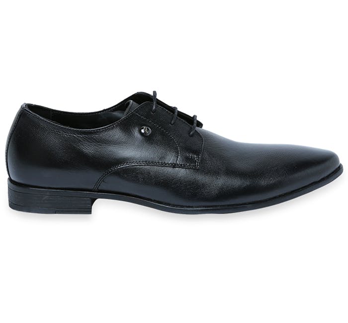 Footwear,Shoe,Black,Dress shoe,Oxford shoe,Brown,Leather,Formal wear,Dancing shoe