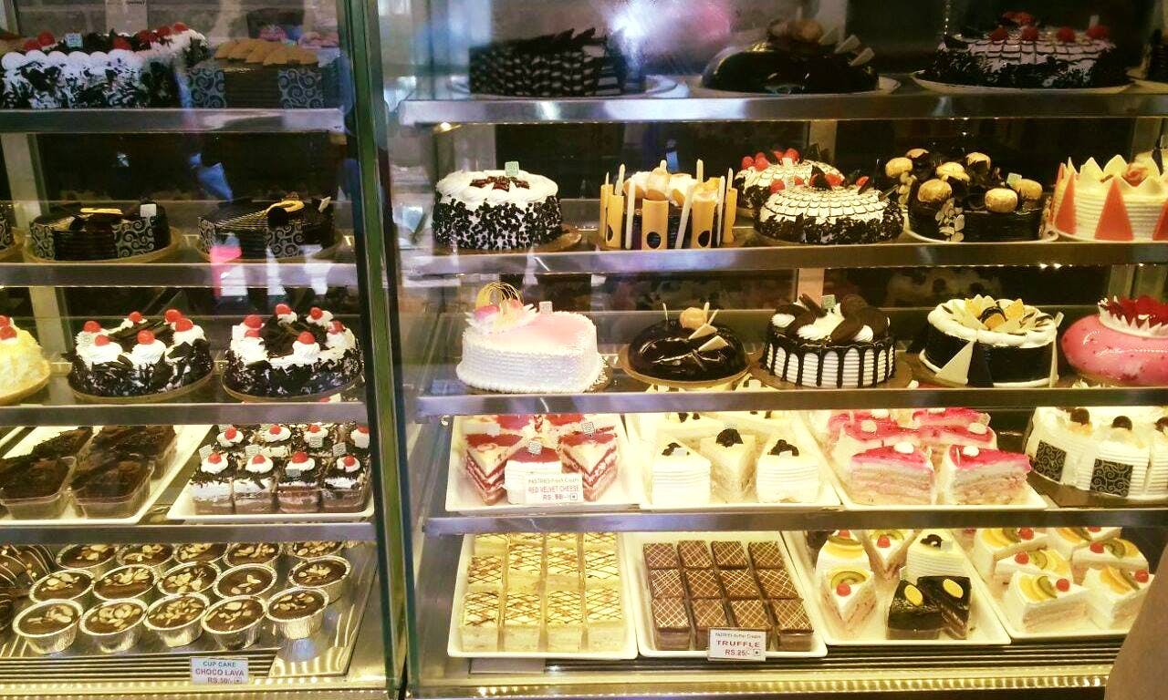 Visit Monginis Cake Shop  LBB Kolkata