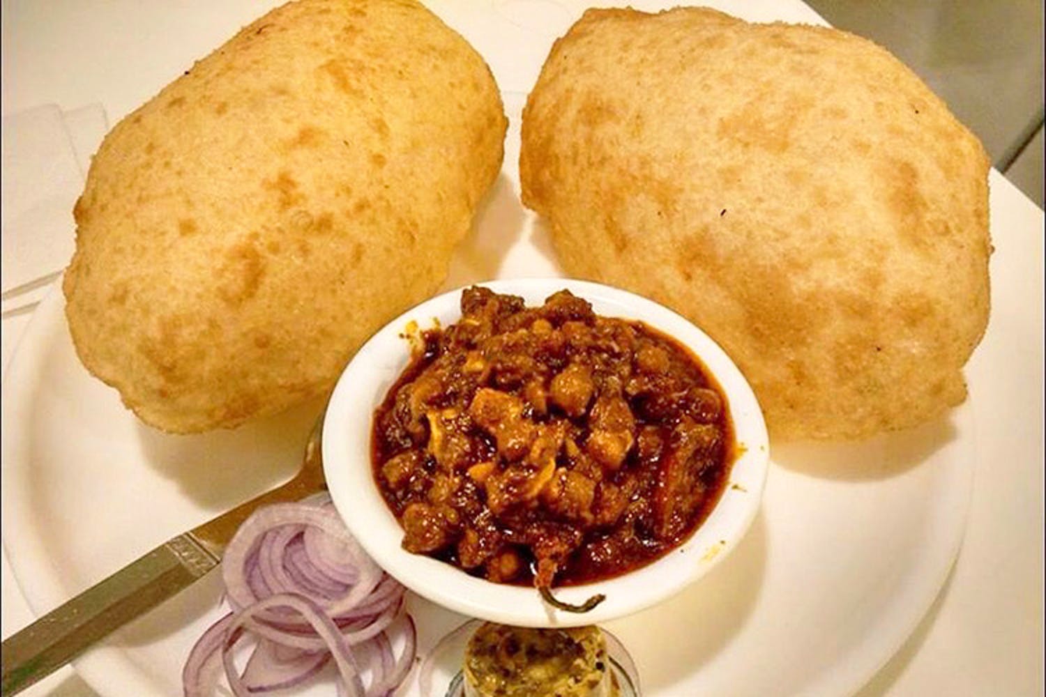 Dish,Food,Cuisine,Ingredient,Chole bhature,Produce,Fried food,Indian cuisine,Puri,Recipe