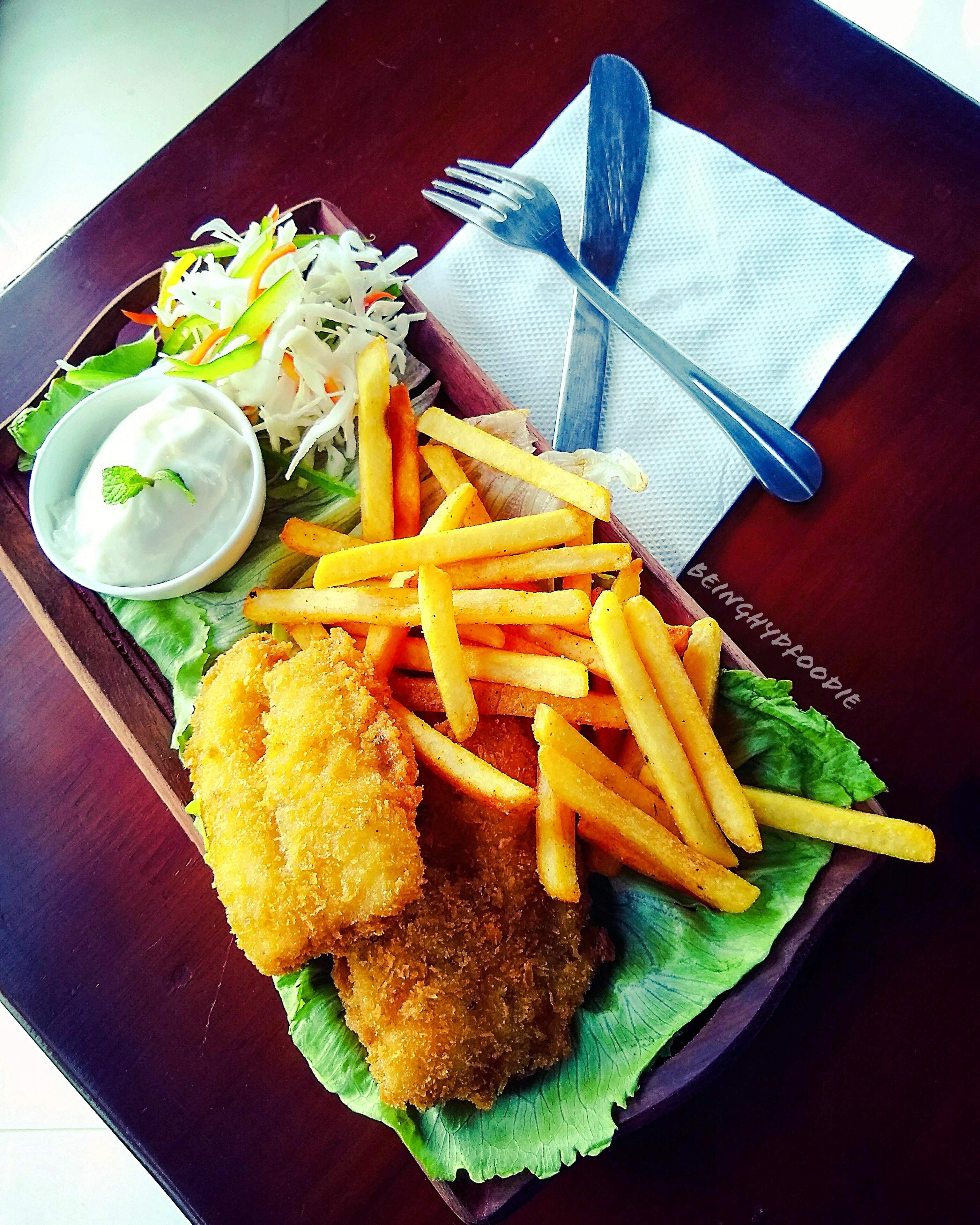 Dish,Food,Fish and chips,Fried food,Cuisine,Ingredient,French fries,Deep frying,Fast food,Side dish
