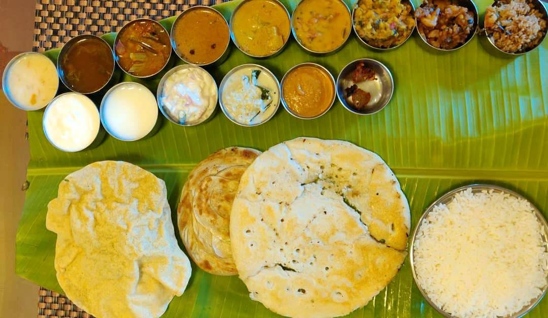 Dish,Food,Cuisine,Idli,Ingredient,Meal,Breakfast,Indian cuisine,Vegetarian food,Papadum