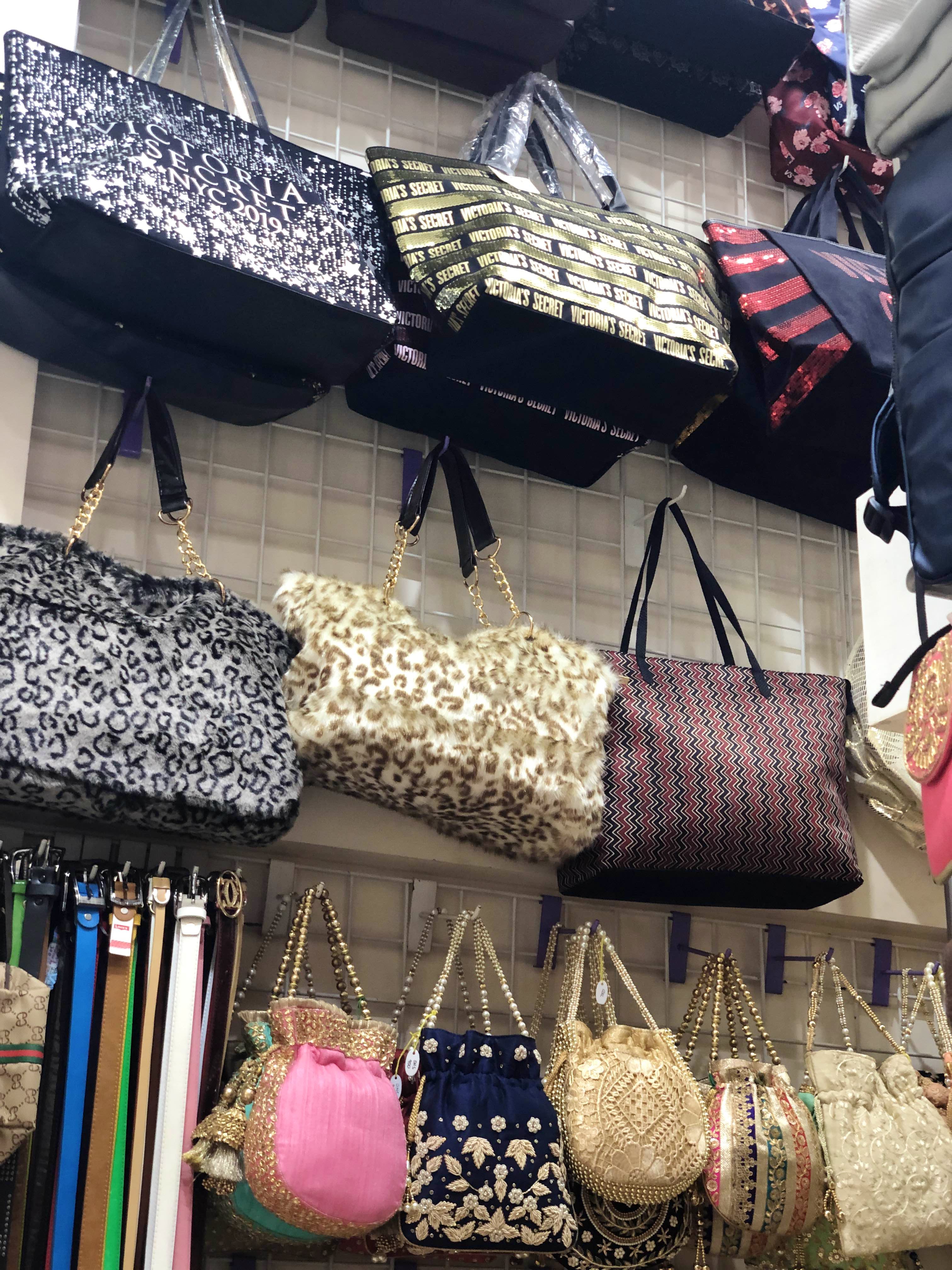 Bag,Fashion accessory,Textile,Handbag,Boutique