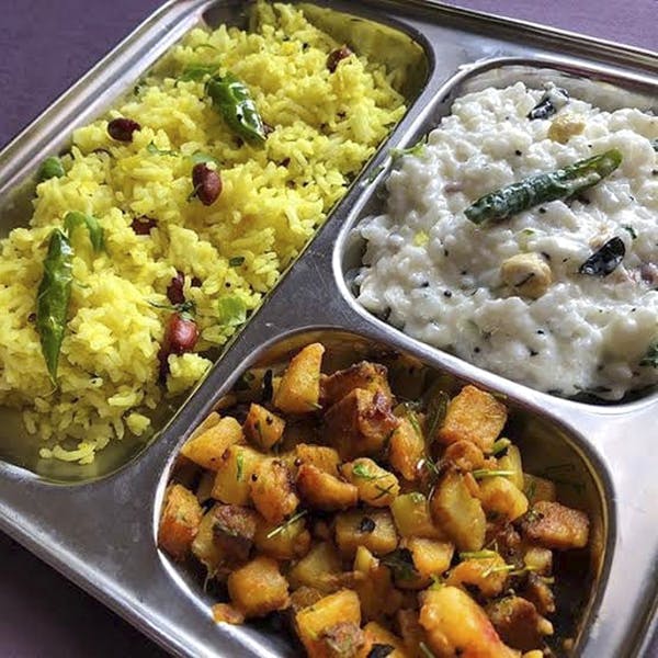 Dish,Food,Cuisine,Meal,Ingredient,Lunch,Steamed rice,Comfort food,Produce,Indian cuisine