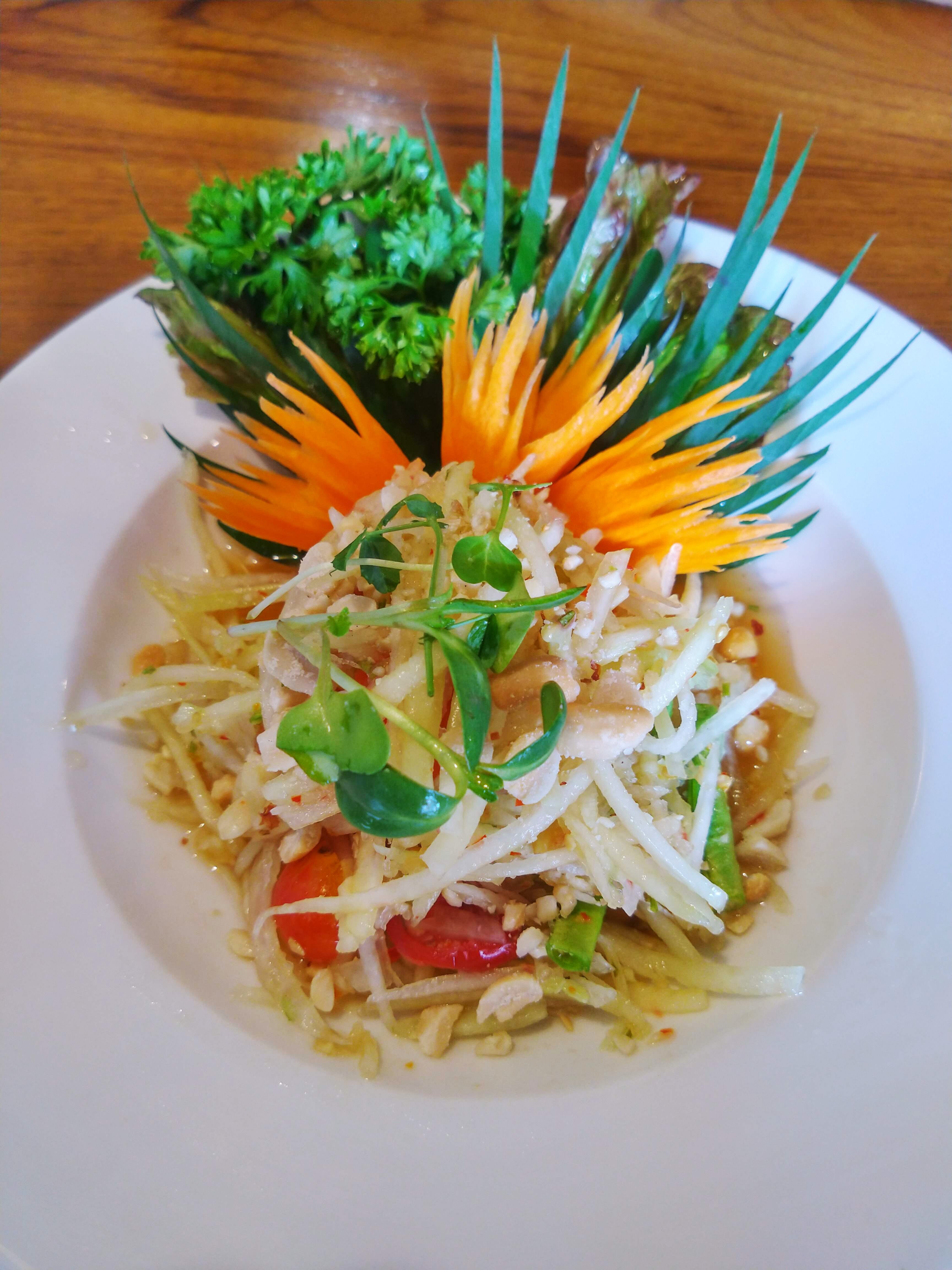 Cuisine,Dish,Food,Ingredient,Pad thai,Green papaya salad,Nộm,Thai food,Recipe,Produce