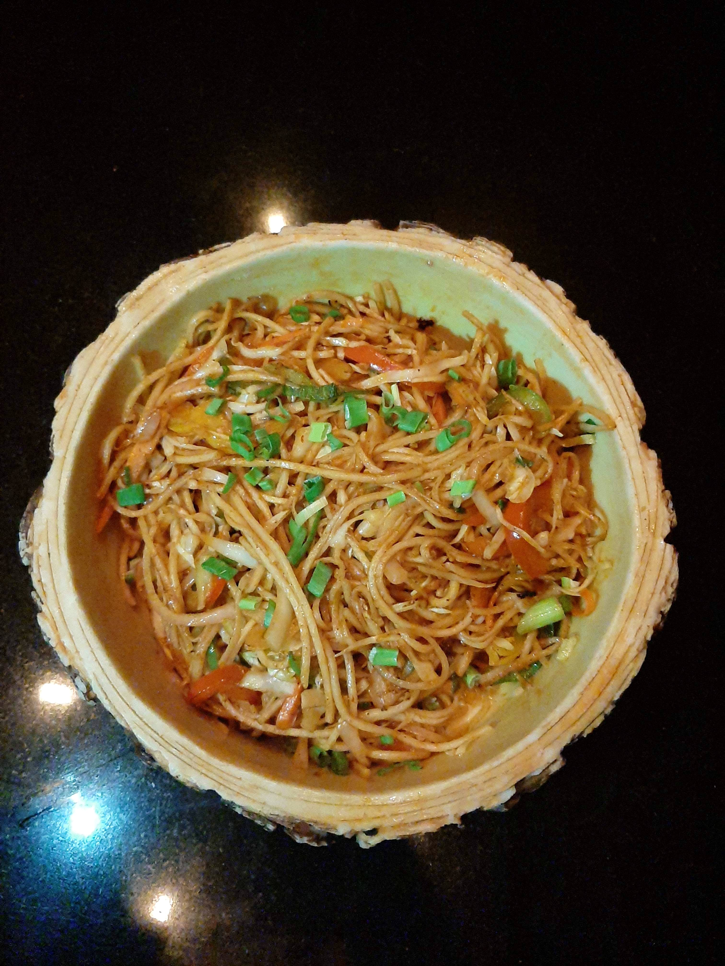 Dish,Cuisine,Food,Noodle,Chow mein,Pancit,Spaghetti,Ingredient,Pad thai,Rice noodles