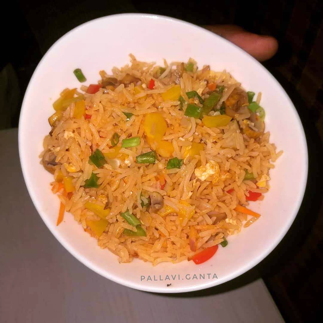 Cuisine,Spiced rice,Food,Dish,Thai fried rice,Puliyogare,Rice,Hyderabadi biriyani,Biryani,Fried rice