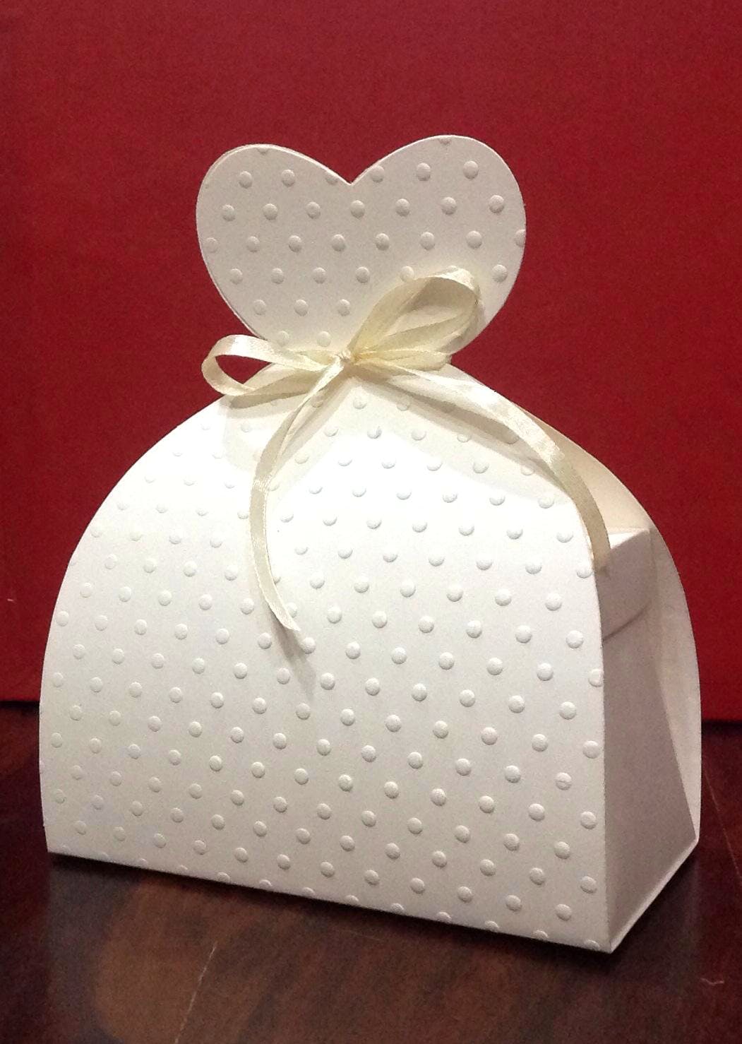 Party favor,Wedding favors,Heart,Present,Box,Ribbon,Gift wrapping,Packaging and labeling,Paper