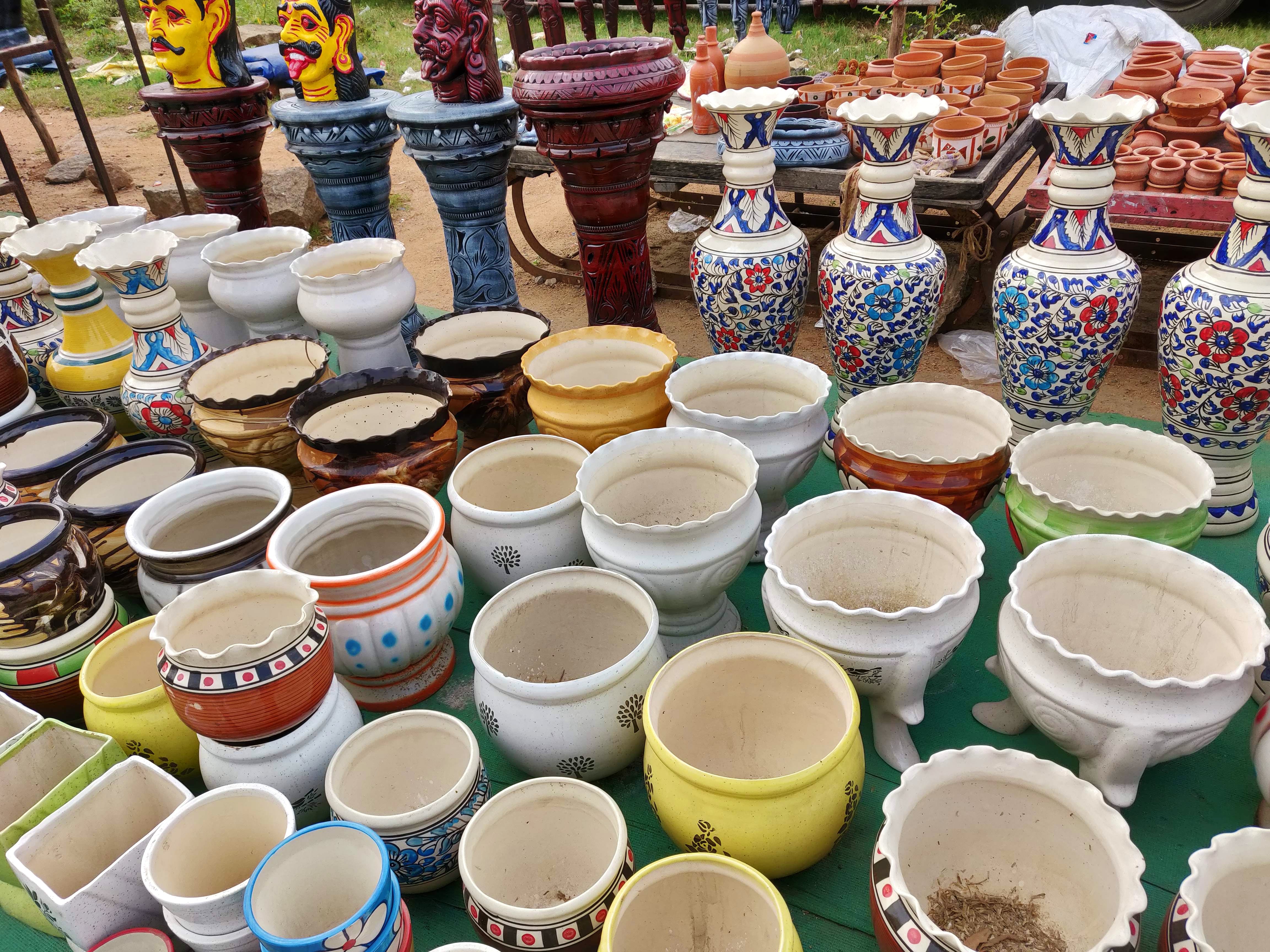 Drum,Ceramic,Musical instrument,earthenware,Percussion,Hand drum,Membranophone,Pottery,Bongo drum