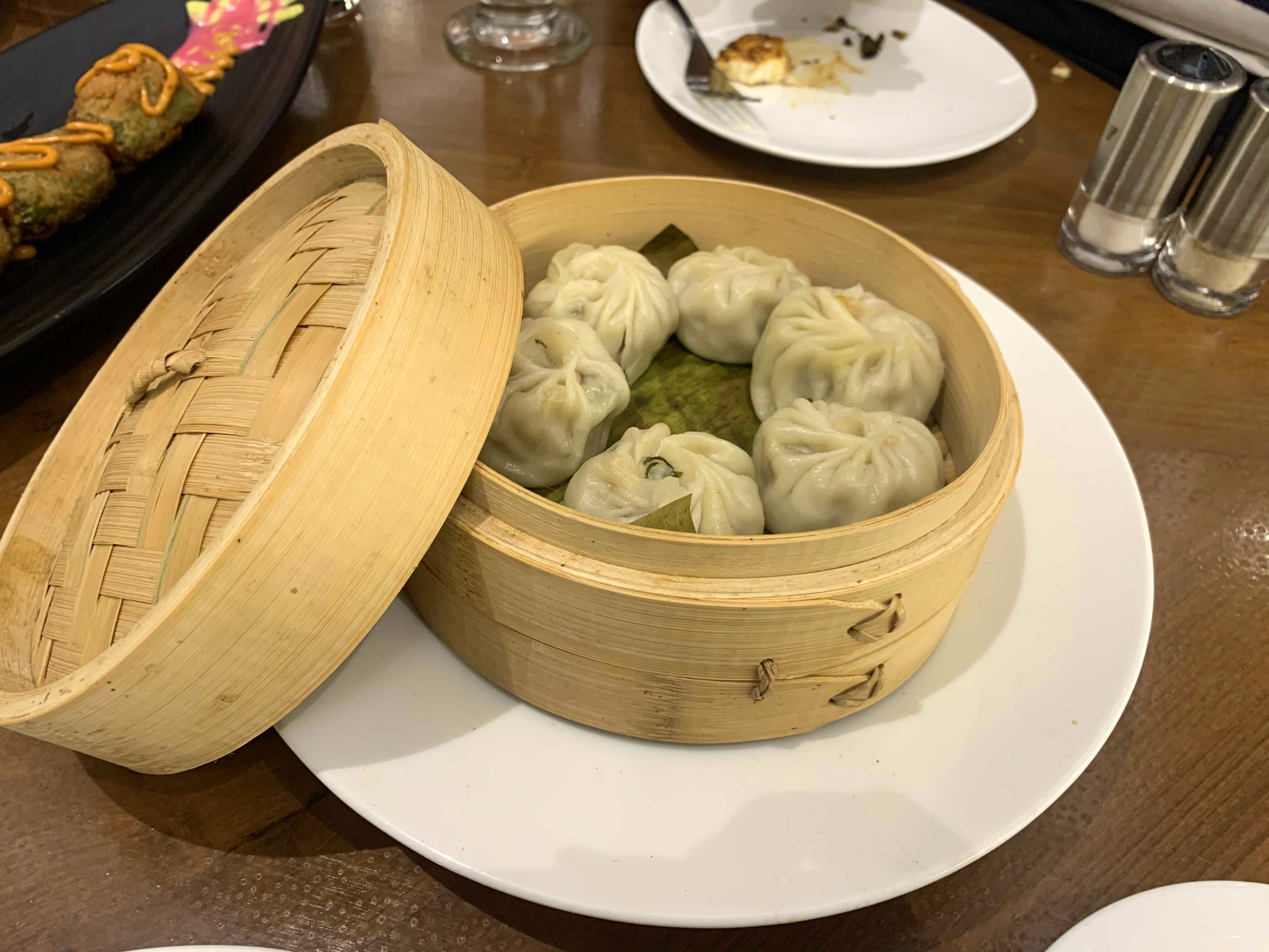 Dish,Food,Cuisine,Momo,Jiaozi,Dim sum,Baozi,Mandu,Dumpling,Xiaolongbao