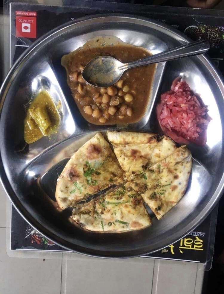 Food,Cuisine,Dish,Ingredient,Roti,Naan,Paratha,Chapati,Flatbread,Kulcha