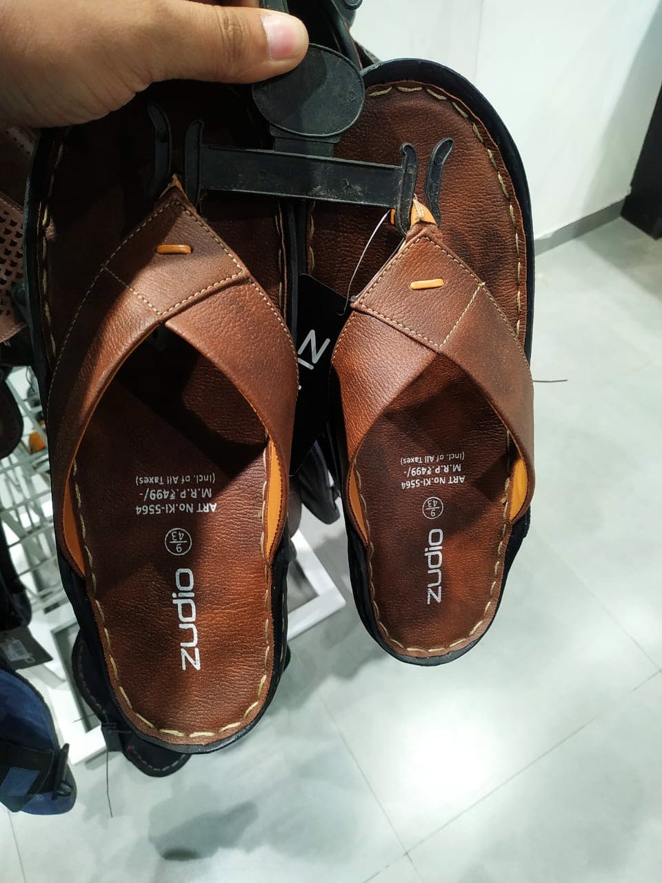 Zudio shoes - Men - 1758446587-megaelearning.vn