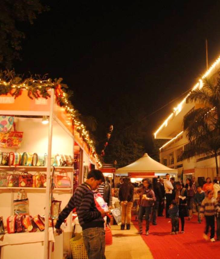 Night,Market,Public space,Bazaar,Crowd,Town,Fair,City,Marketplace,Sky