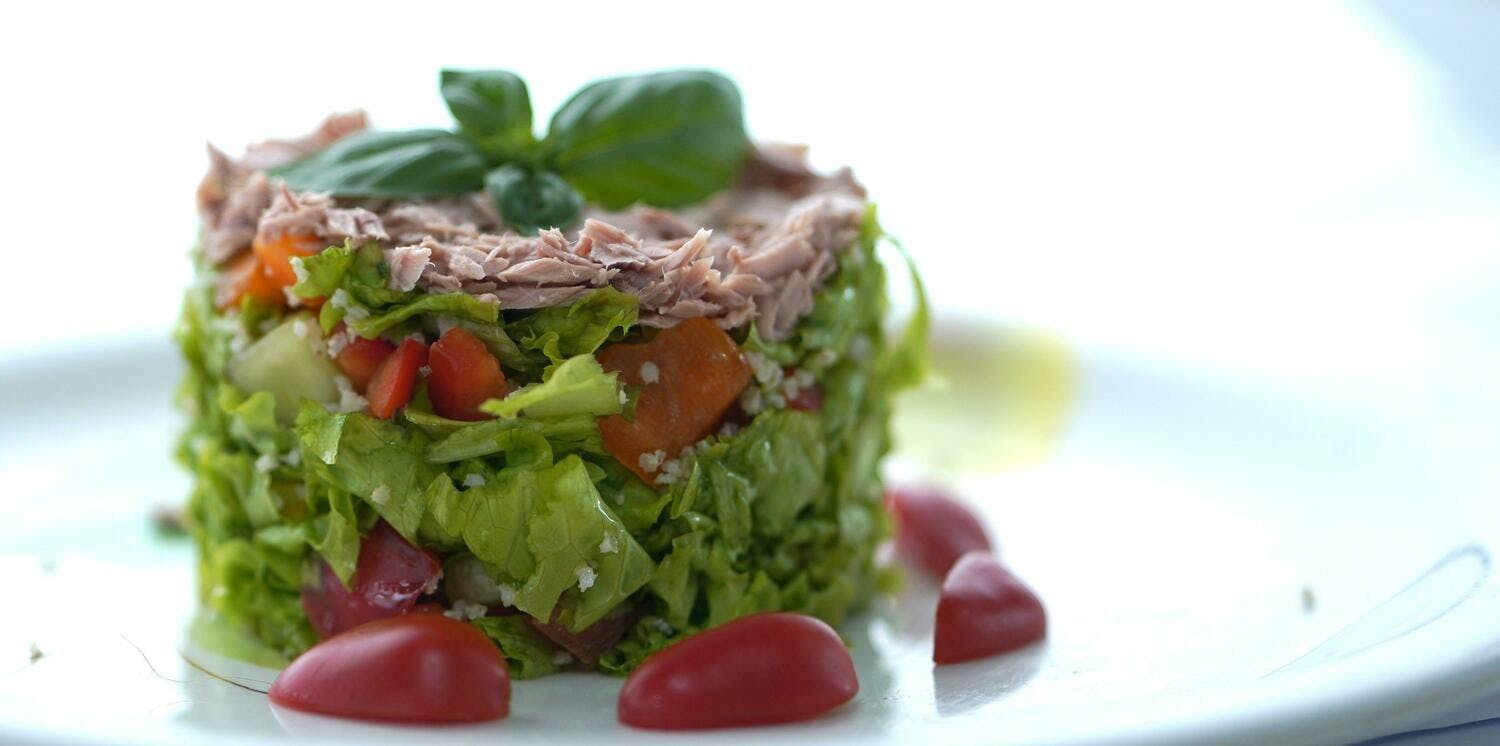 Dish,Food,Cuisine,Salad,Ingredient,Produce,Vegetable,Vegetarian food,Vegan nutrition,Recipe