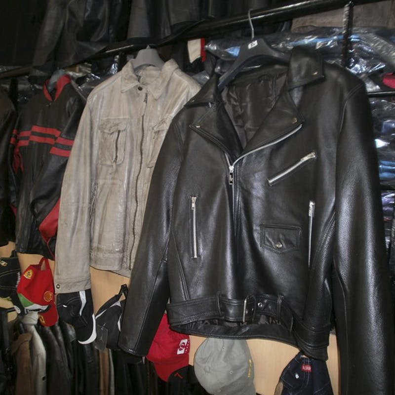 Jacket,Clothing,Leather,Leather jacket,Outerwear,Textile,Top,Sleeve,Sportswear