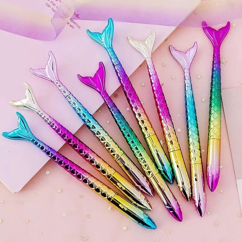 Pen,Feather,Stationery,Office supplies,Fashion accessory