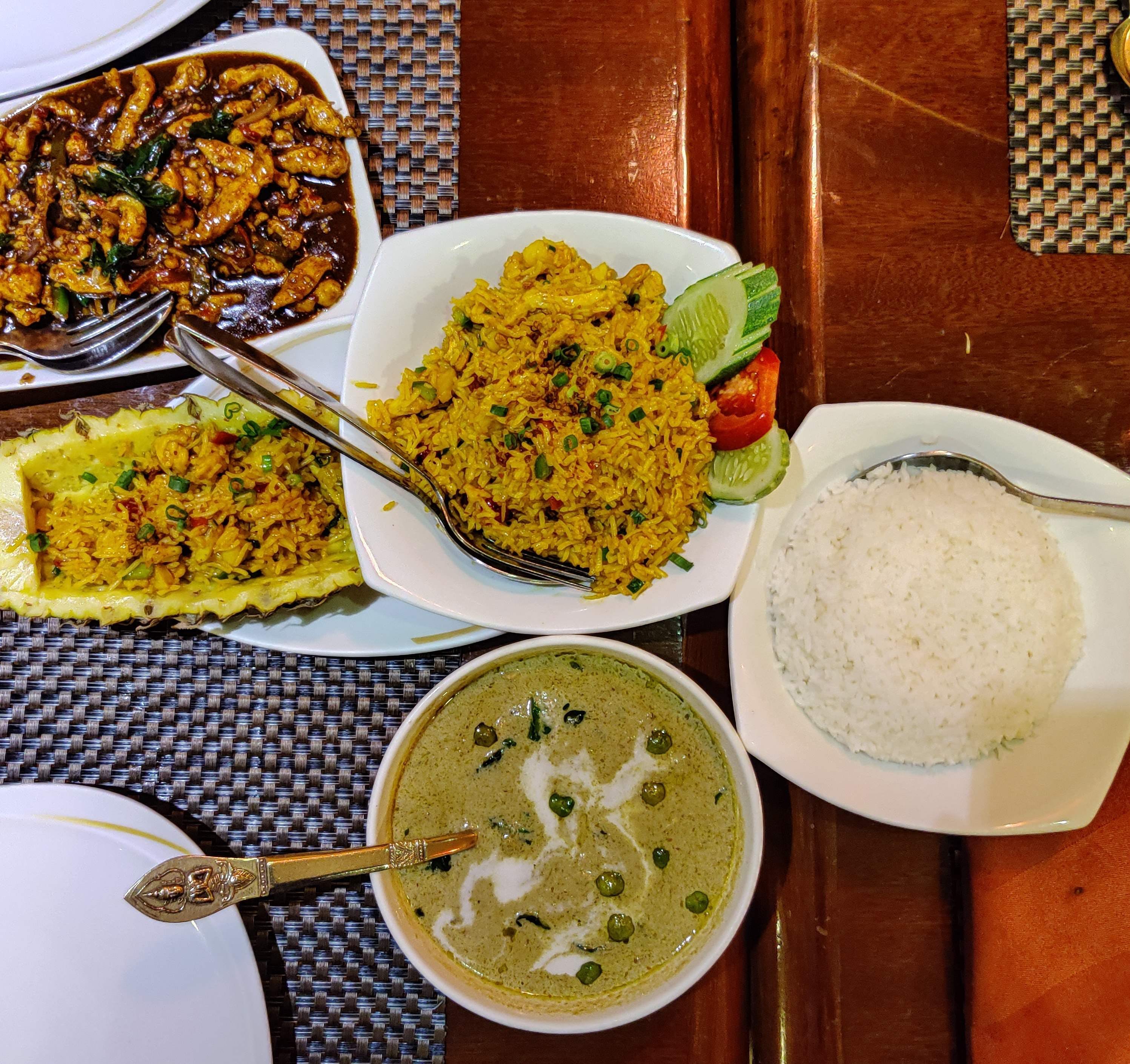 Dish,Food,Cuisine,Ingredient,Meal,Lunch,Comfort food,Biryani,Steamed rice,Sindhi cuisine